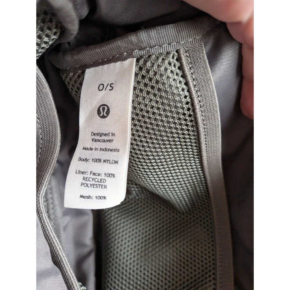 Lululemon Olive Green Everywhere Belt Bag 1L Very Clean!